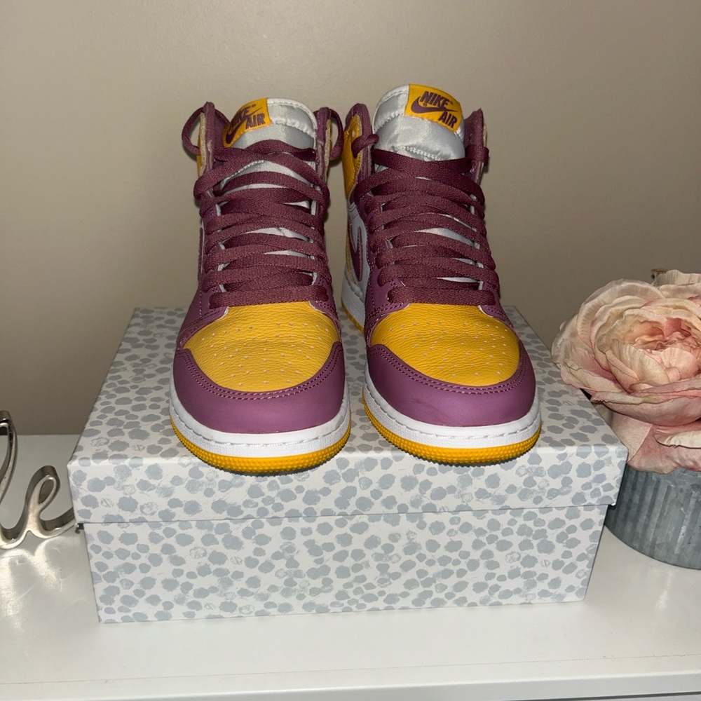 Nike Air Jordan 1 Retro High OG Sneakers